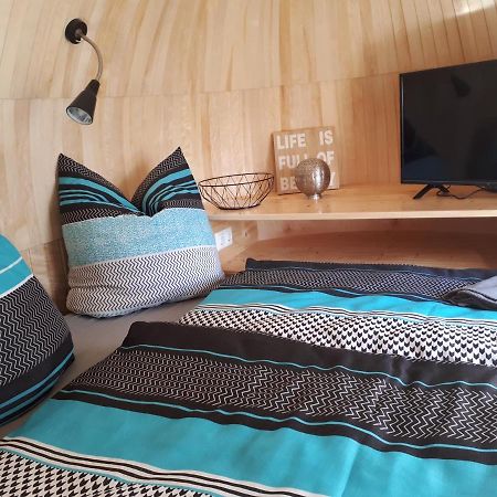 דירות באלינגן Tinyhouse Zollernalb מראה חיצוני תמונה